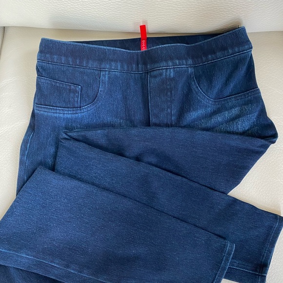 SPANX  Jean-ish  Legging - Picture 7 of 8